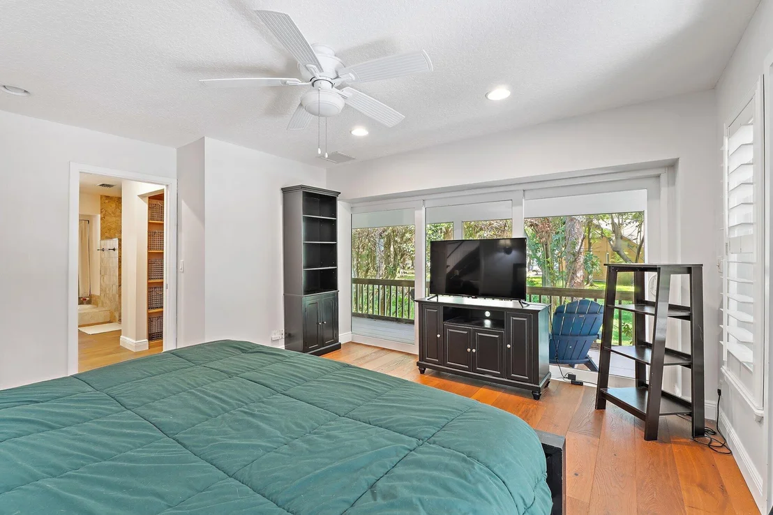Photo of 17886 116th Terrace N