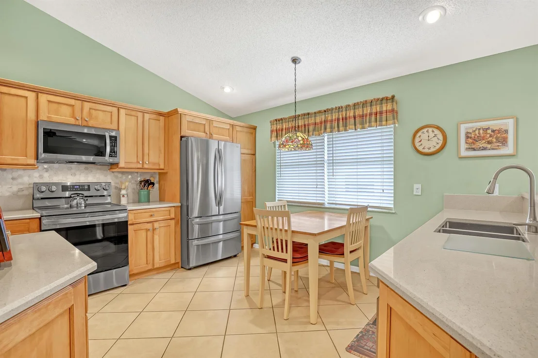 Photo of 6995 SE Cutler Trail