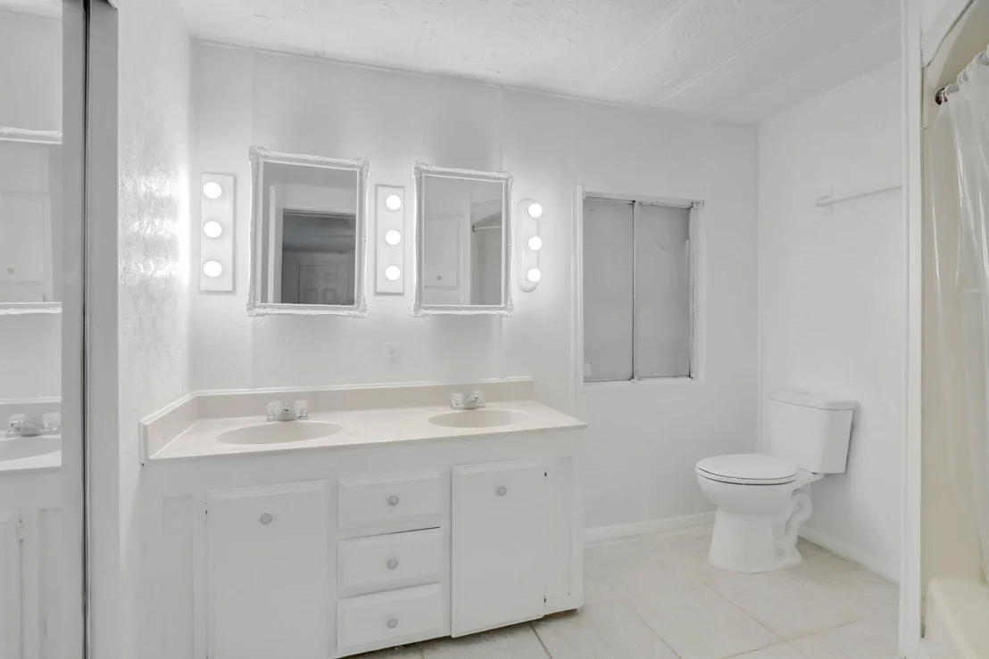 Photo of 23017 Watergate Circle