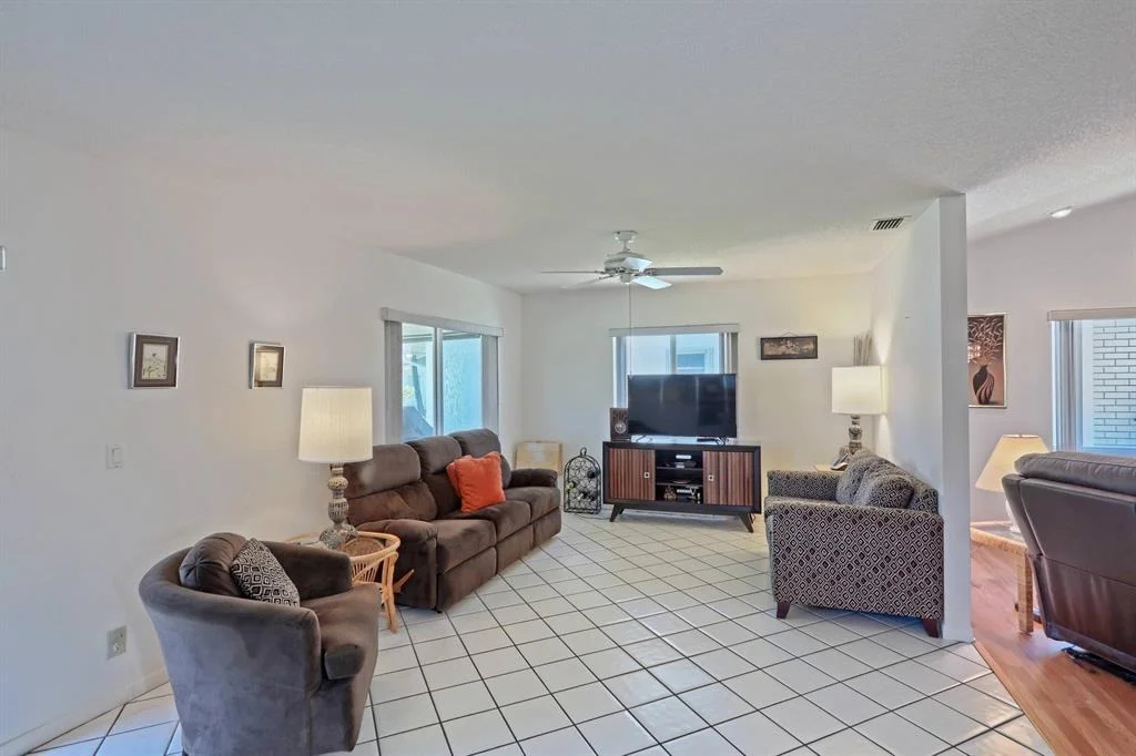 Photo of 6531 Overland Drive