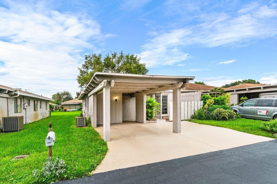 Photo of 6844 Moonlit Drive