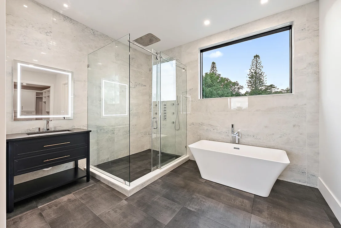 Photo of 706 Lakeside Circle