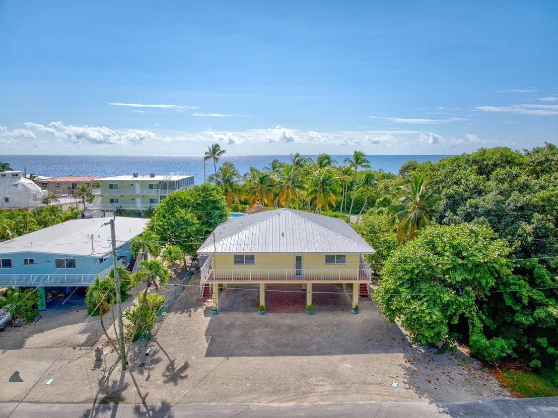 Photo of 3 Oleander Avenue
