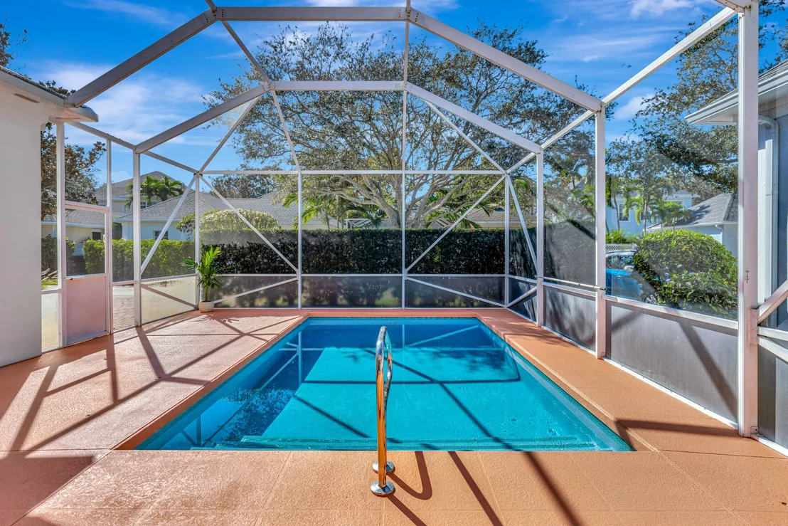 Photo of 245 Honeysuckle Drive