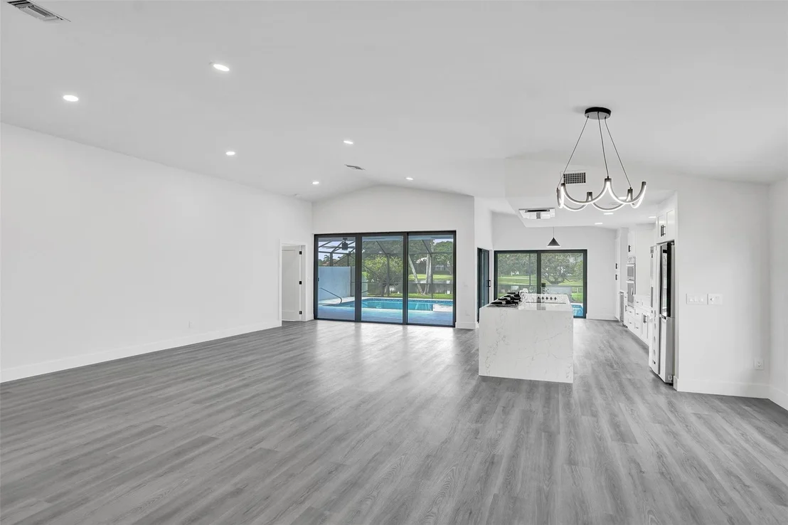 Photo of 10359 Sunset Bend Drive
