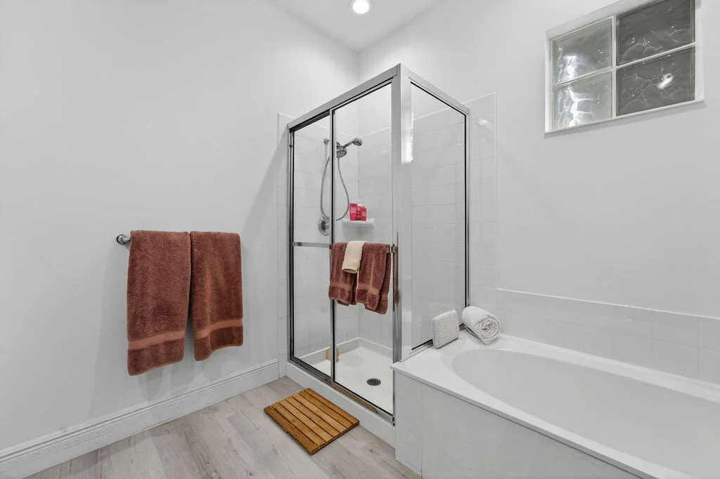 Photo of 102 Bonaire Lane