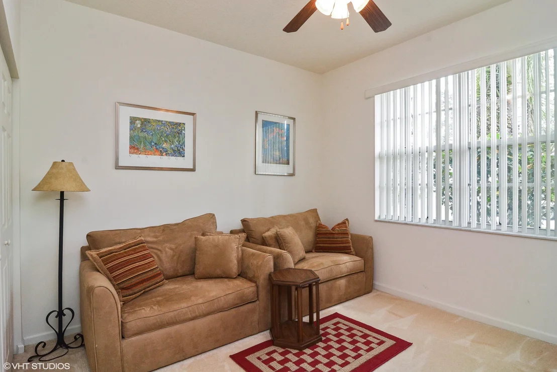 Photo of 316 NW Springview Loop
