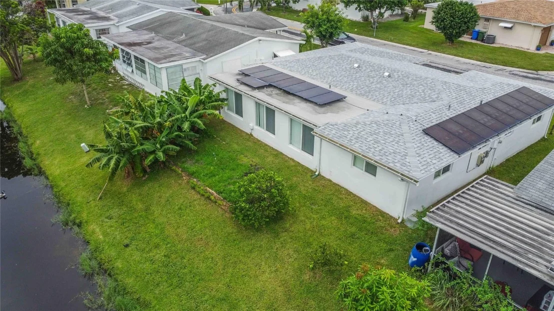 Photo of 735 NW 73rd Terrace