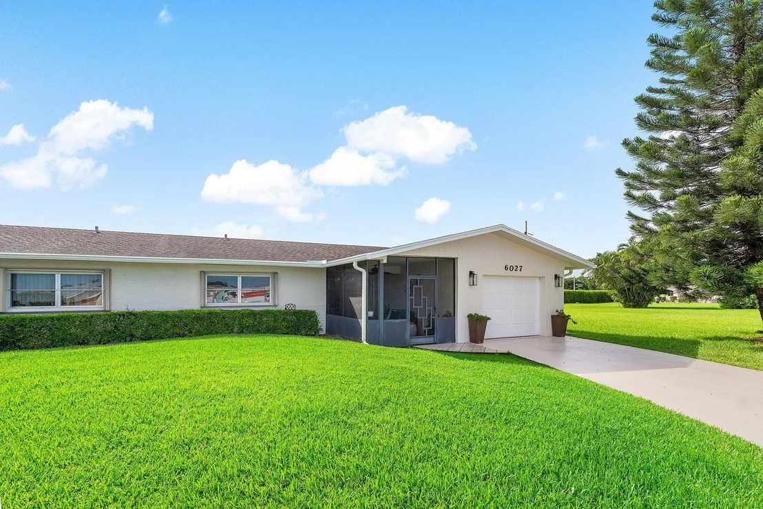 Photo of 6027 Stanley Lane
