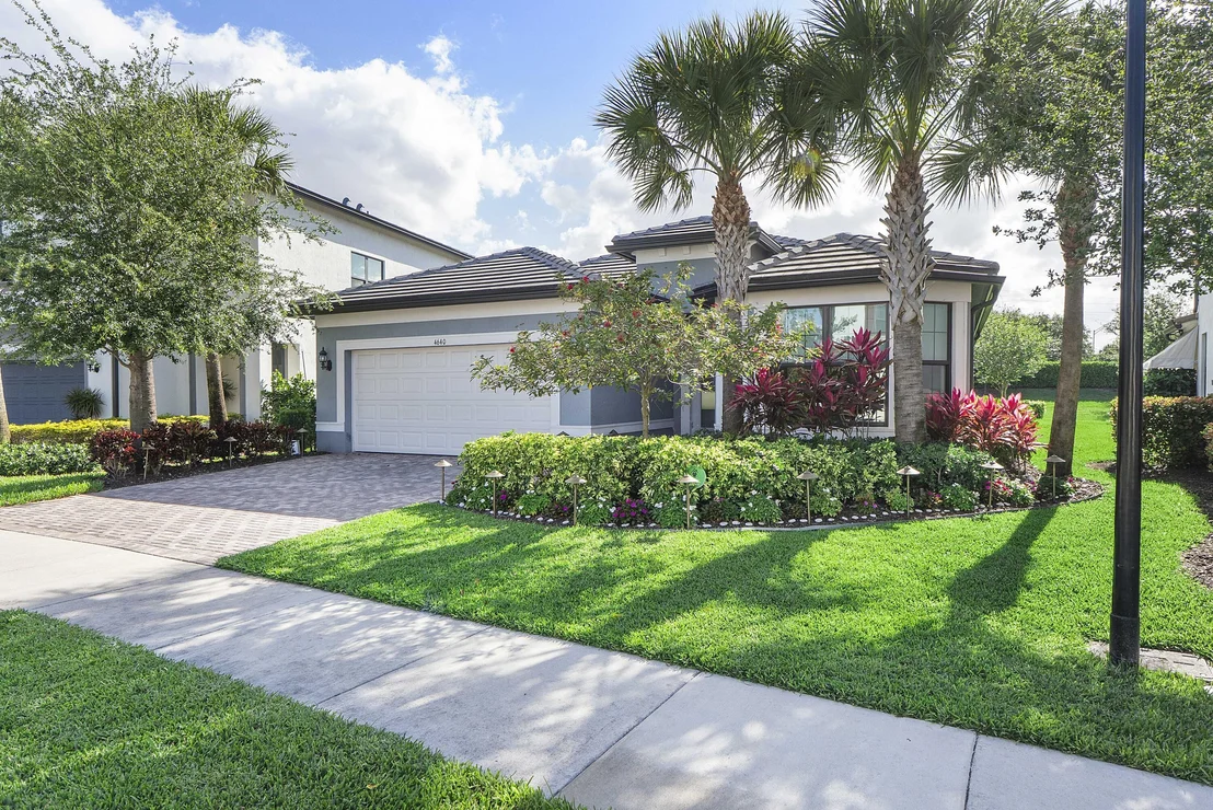 Photo of 4640 E Pinehurst Trl Trail E