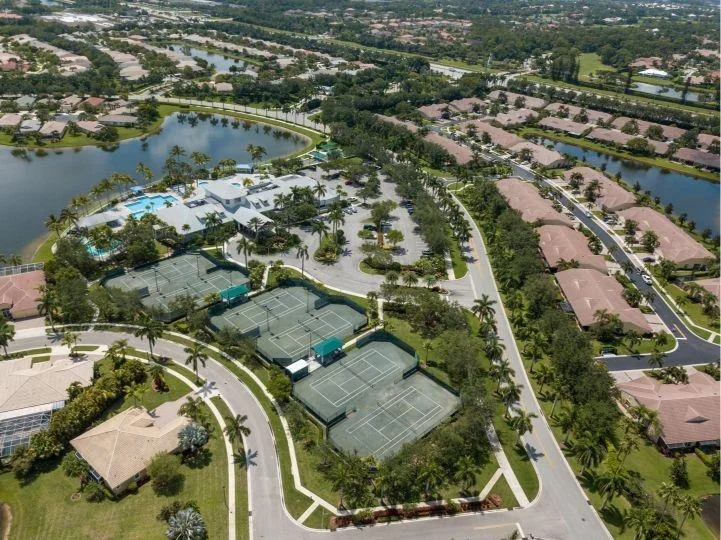 Photo of 9546 Lantern Bay Circle