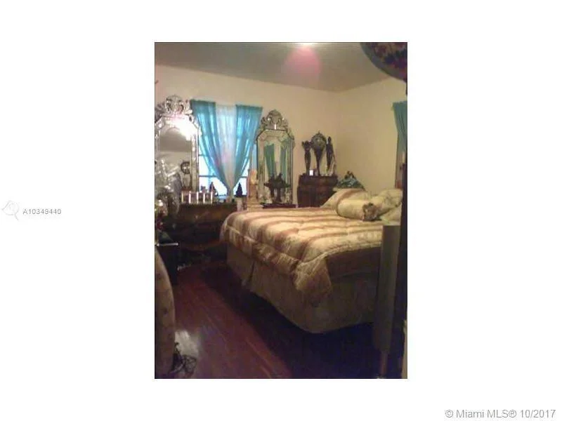 Photo of 9324 Abbott Avenue