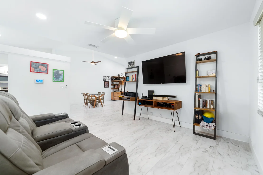 Photo of 6438 Pointe Pleasant Circle