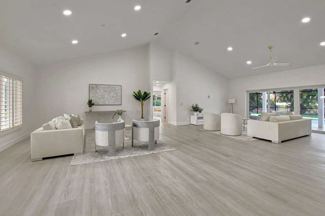 Photo of 3065 Saint James Drive