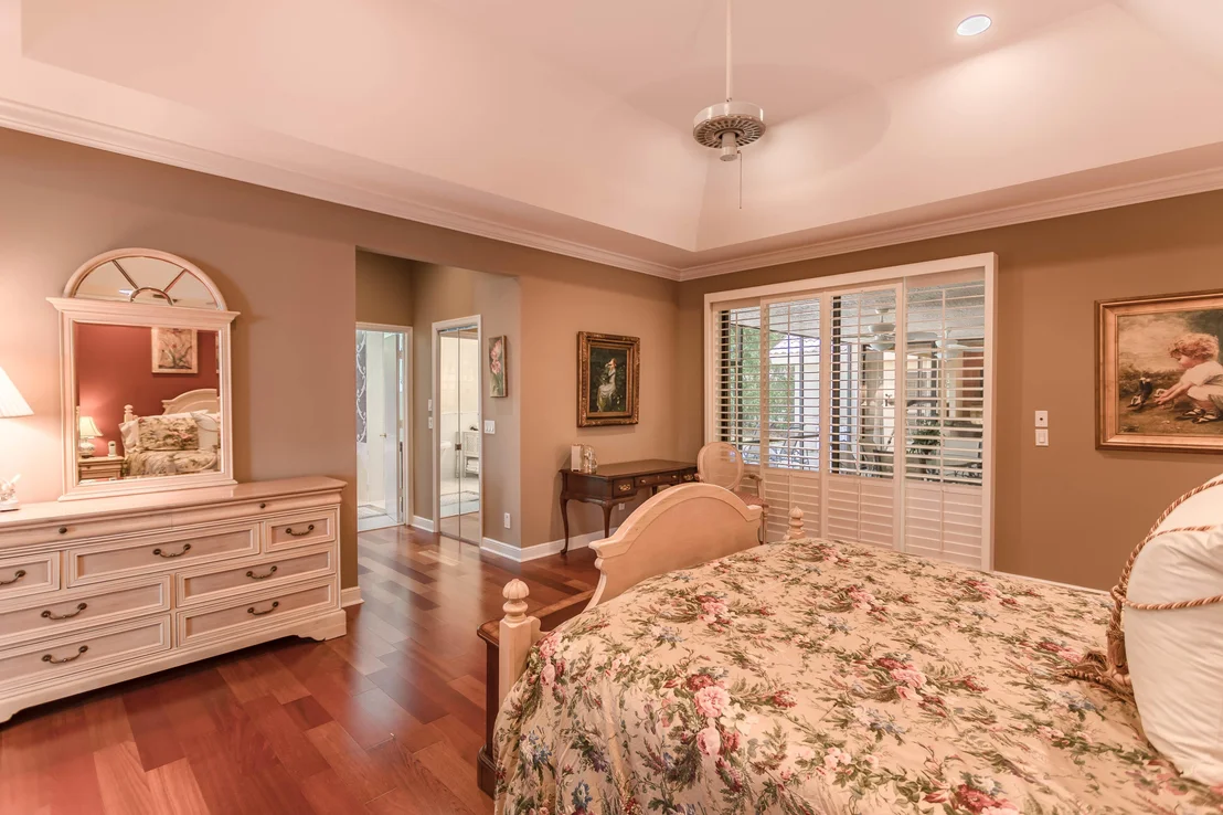 Photo of 4905 Oxford Circle