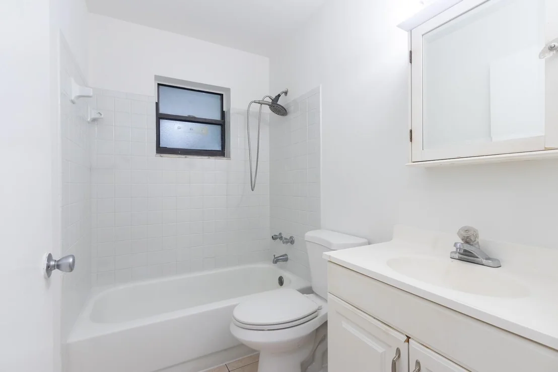 Photo of 5790 Ithaca Circle E