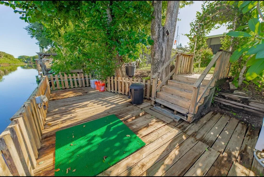 Photo of 107 NE 8th Avenue