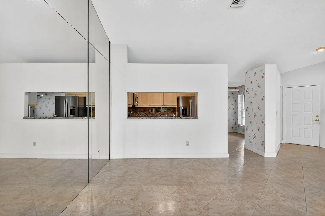 Photo of 8225 Cassia Drive