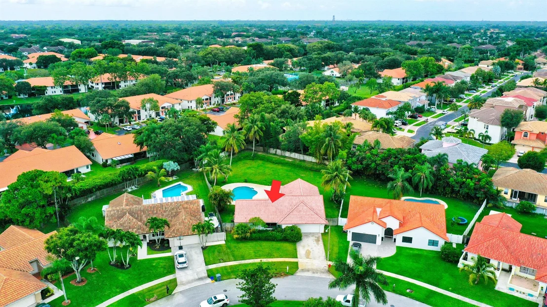 Photo of 5822 Sun Pointe Circle