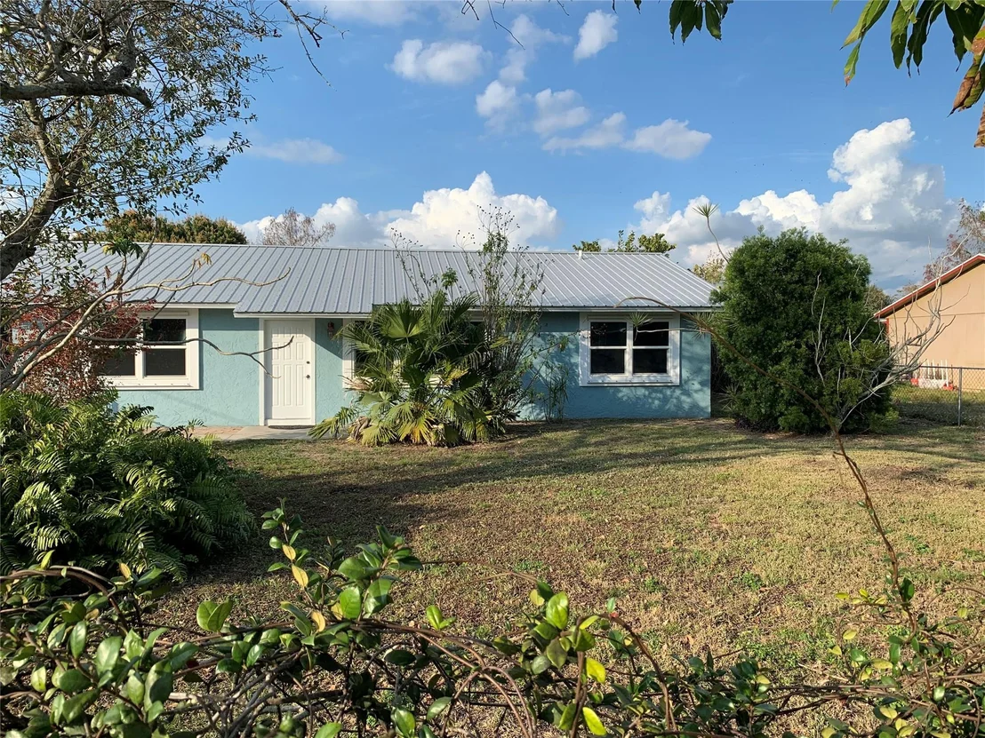 Photo of 2341 SE 27th Street