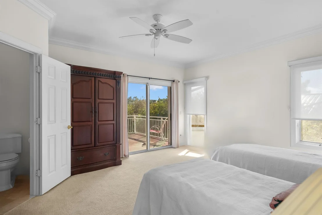 Photo of 6645 SE Barrington Drive