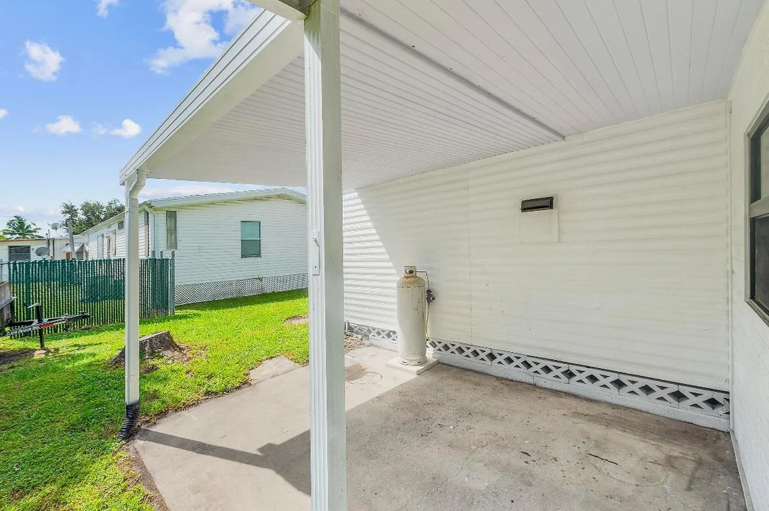 Photo of 2886 SE La Palma Terrace