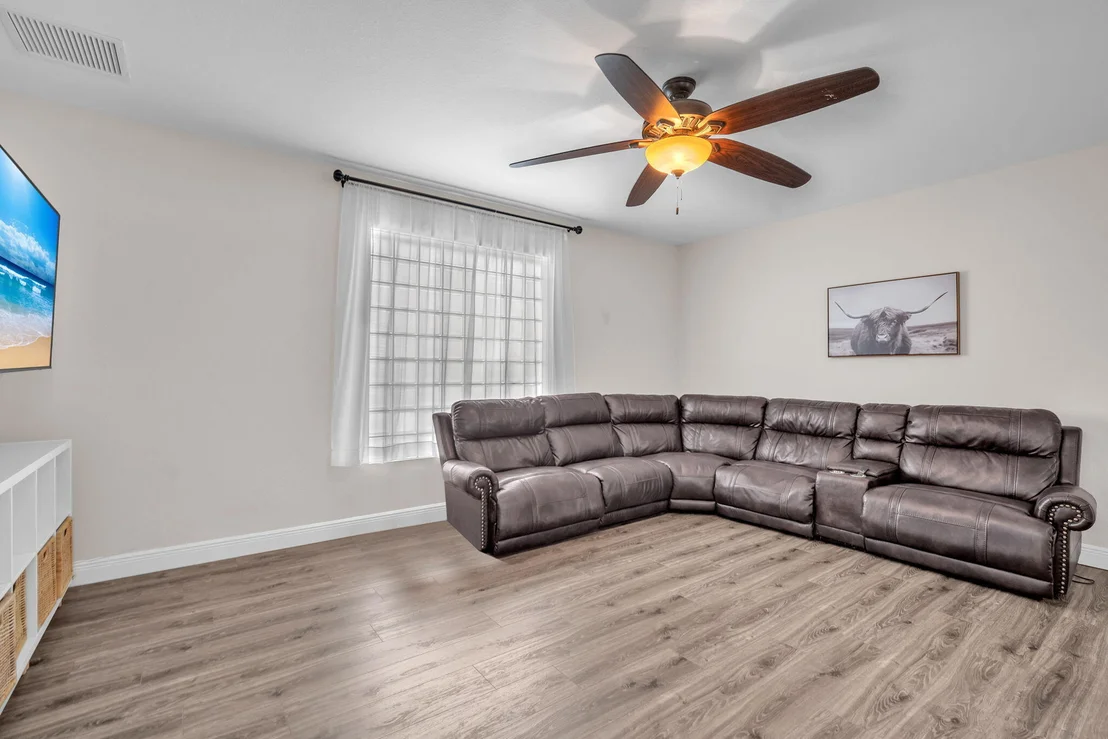 Photo of 3856 Aspen Leaf Drive