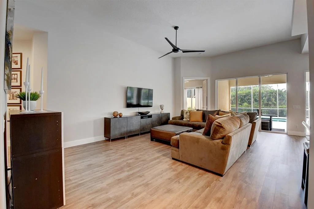 Photo of 4802 Orchard Lane