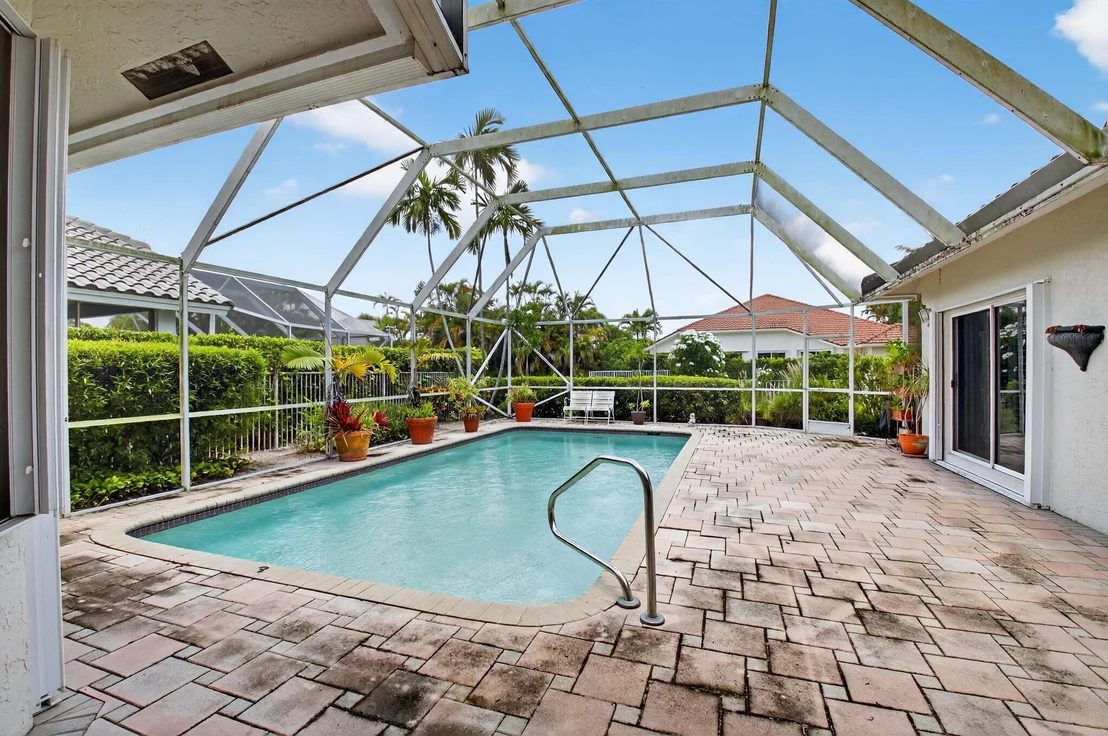 Photo of 7686 La Corniche Circle
