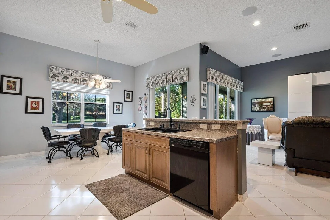 Photo of 1406 Blue Jay Circle