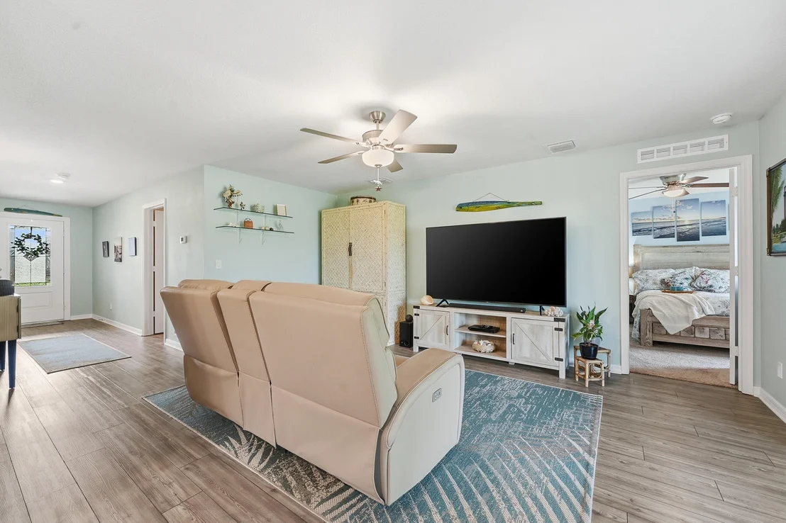 Photo of 5240 Imagination Drive