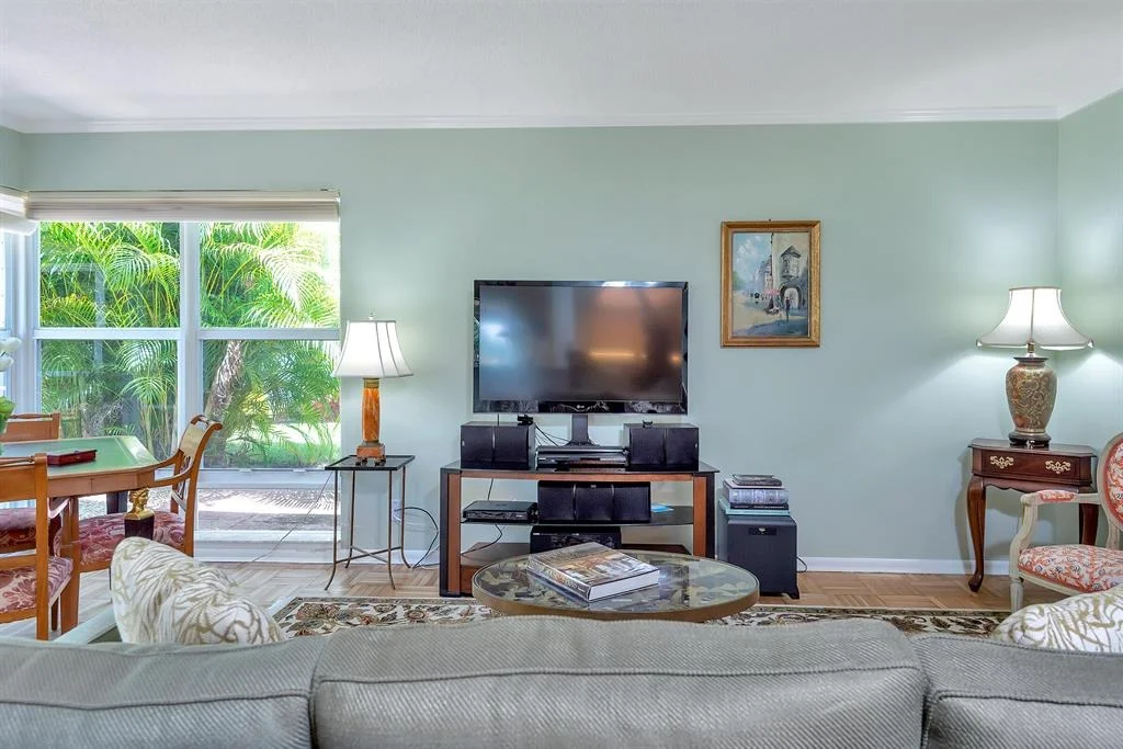 Photo of 117 Villa Circle