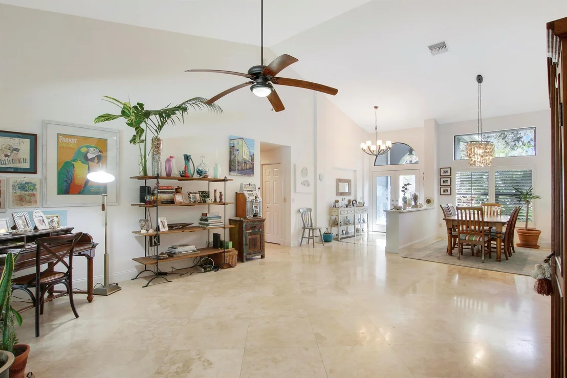 Photo of 18290 SE Ridgeview Drive