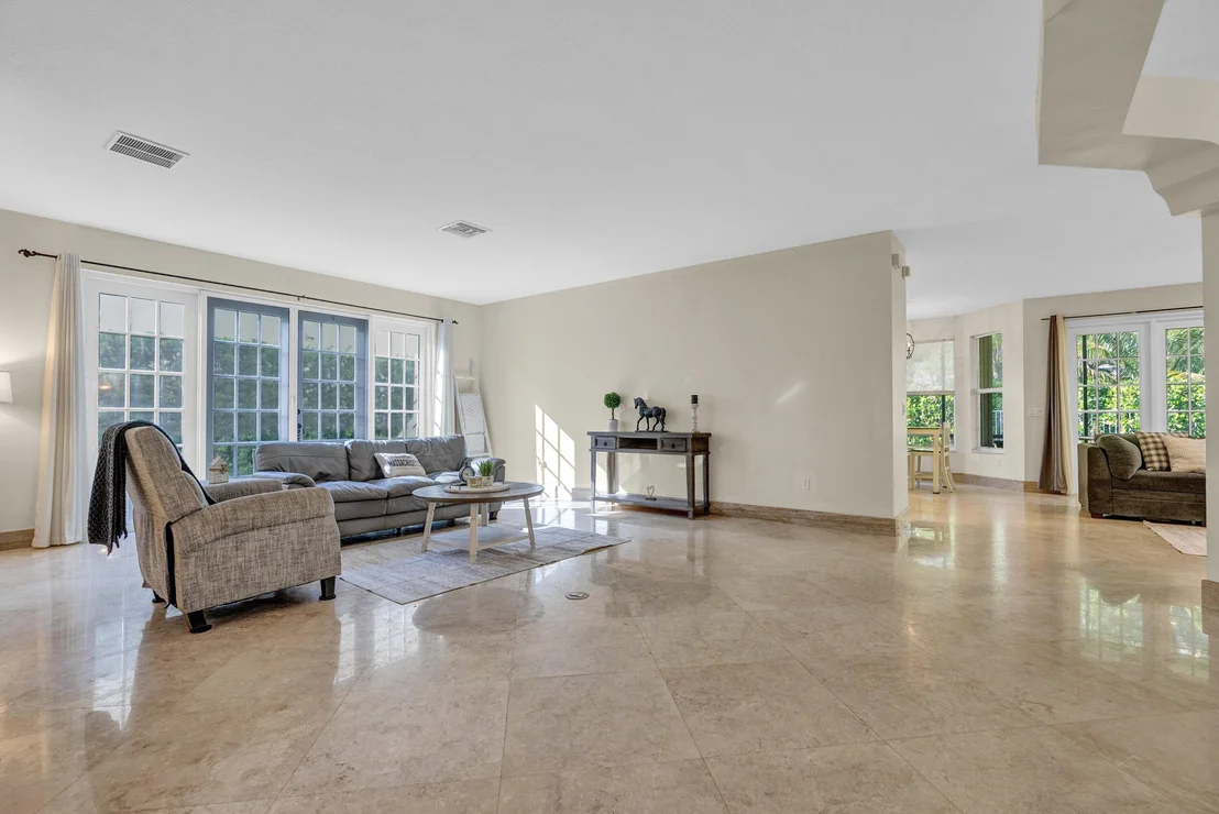 Photo of 2792 Shaughnessy Drive