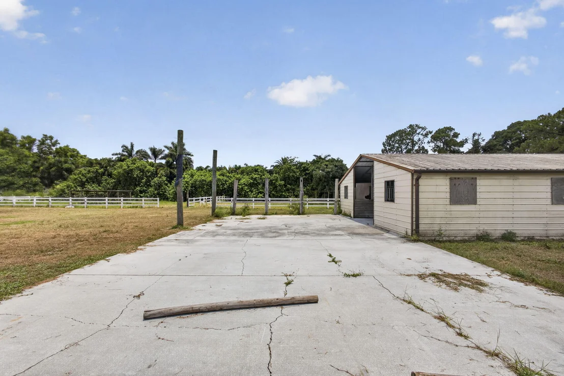 Photo of 2944 A Road