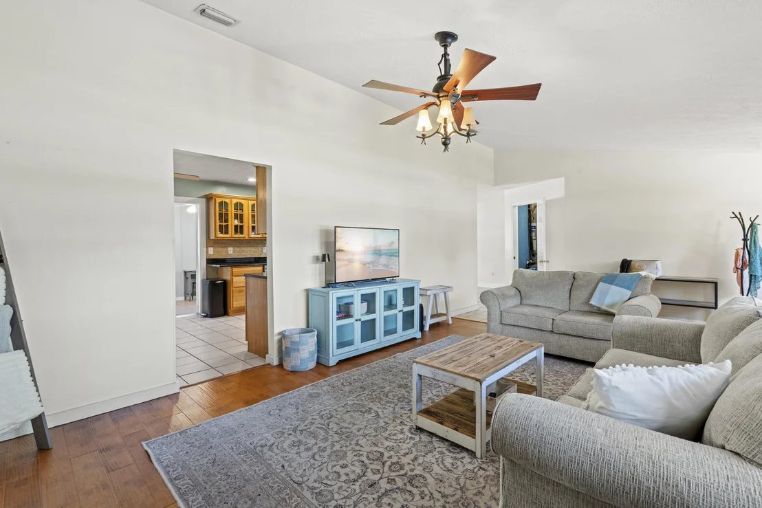 Photo of 5900 Birch Drive
