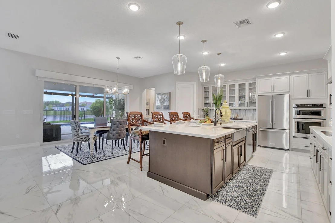 Photo of 6422 Esprit Way