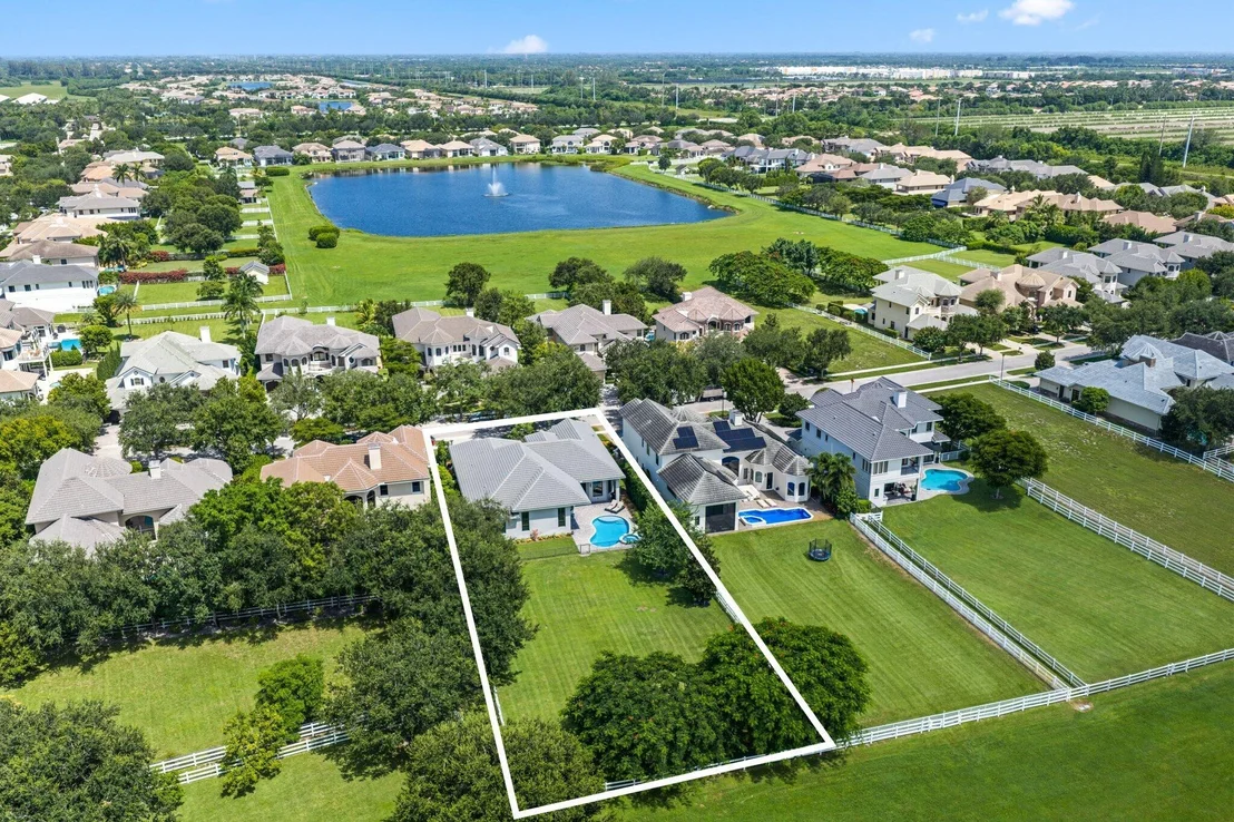 Photo of 8977 Stone Pier Drive