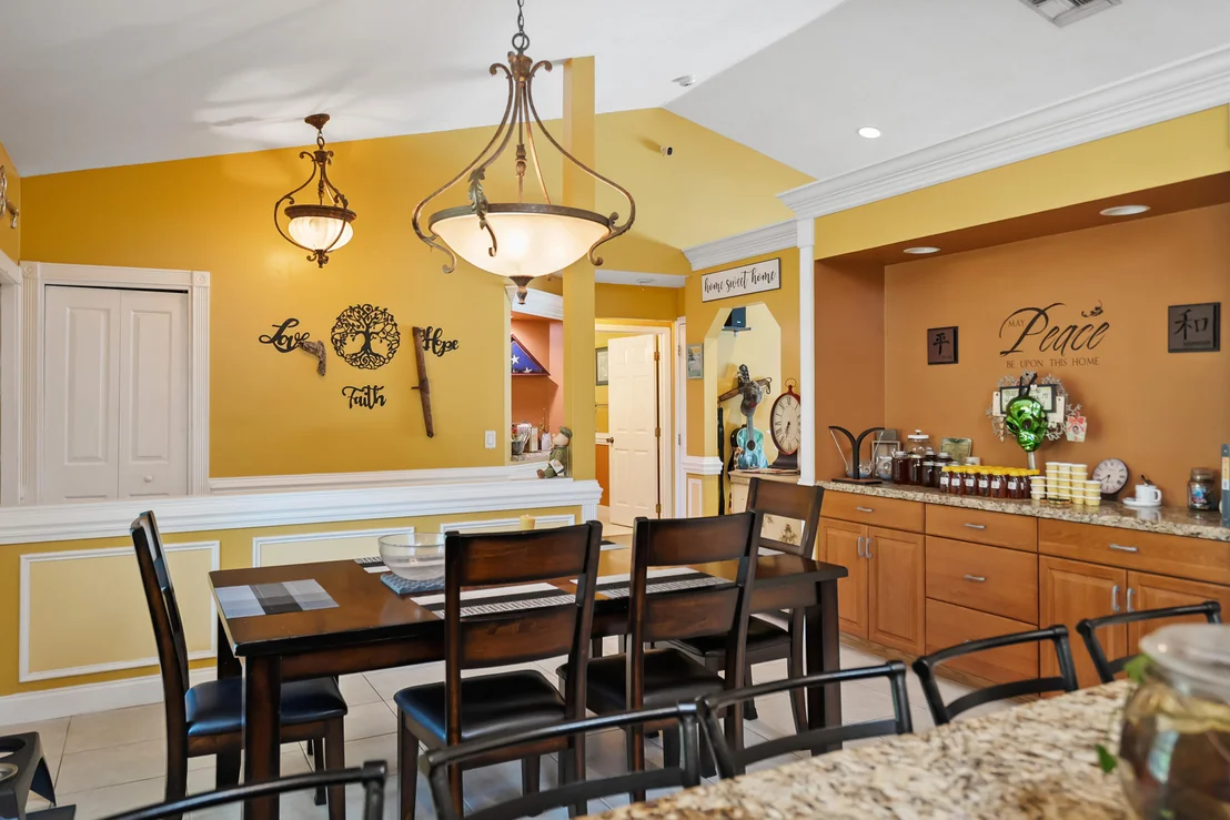 Photo of 5001 Silver Oak Drive