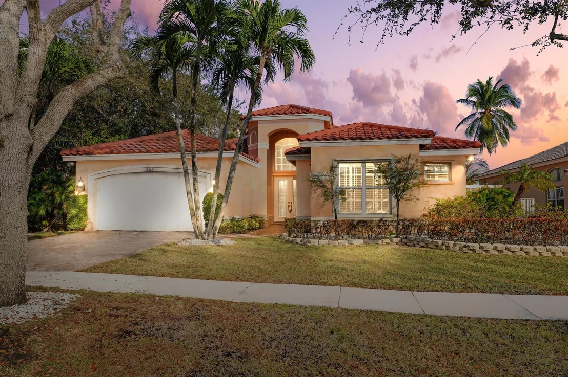 Photo of 19422 Estuary Drive