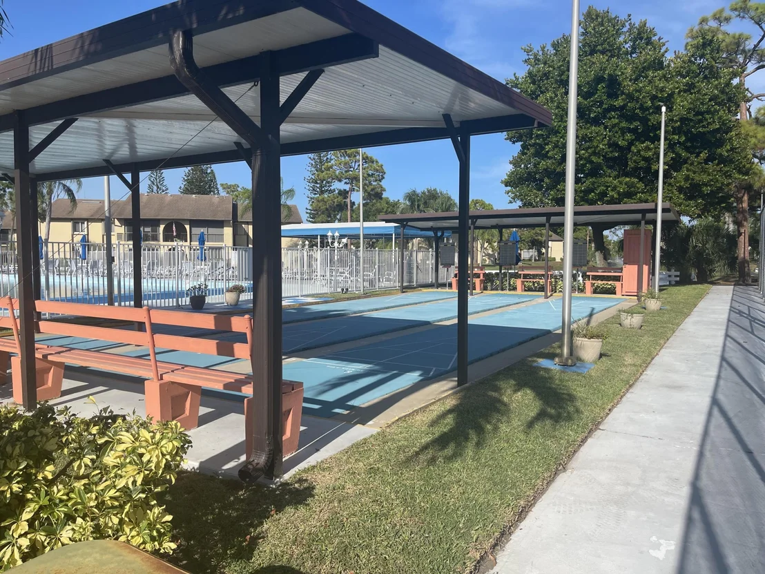 Photo of Unit B1 at 305 Pine Ridge Circle