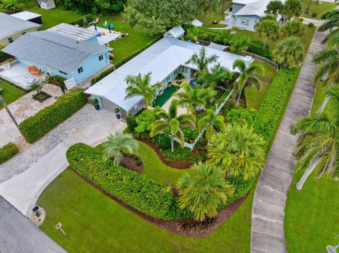 Photo of 1920 Jacaranda Drive
