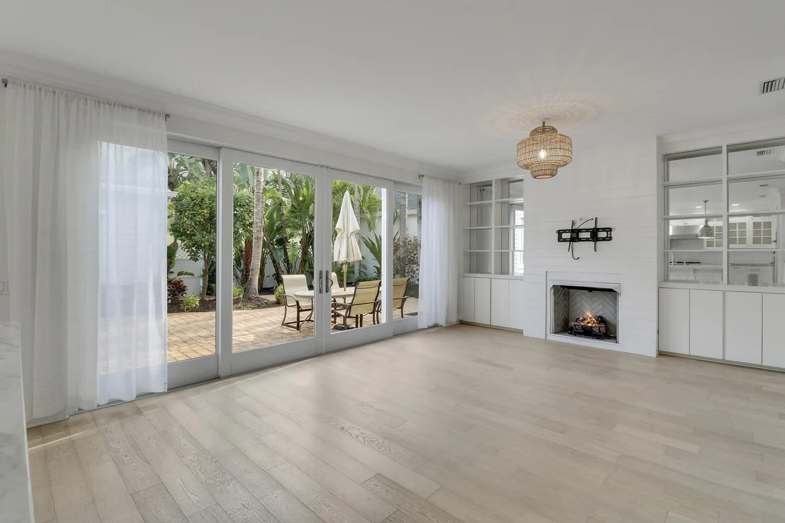 Photo of 329 Sweet Bay Circle