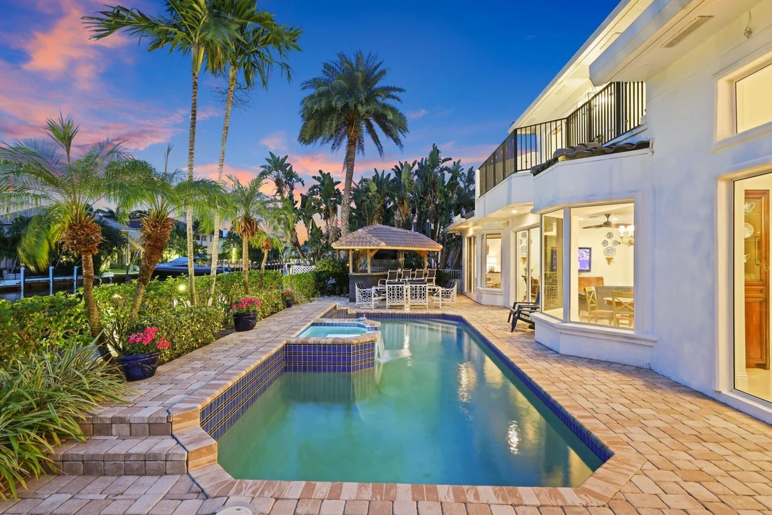 Photo of 917 Iris Drive