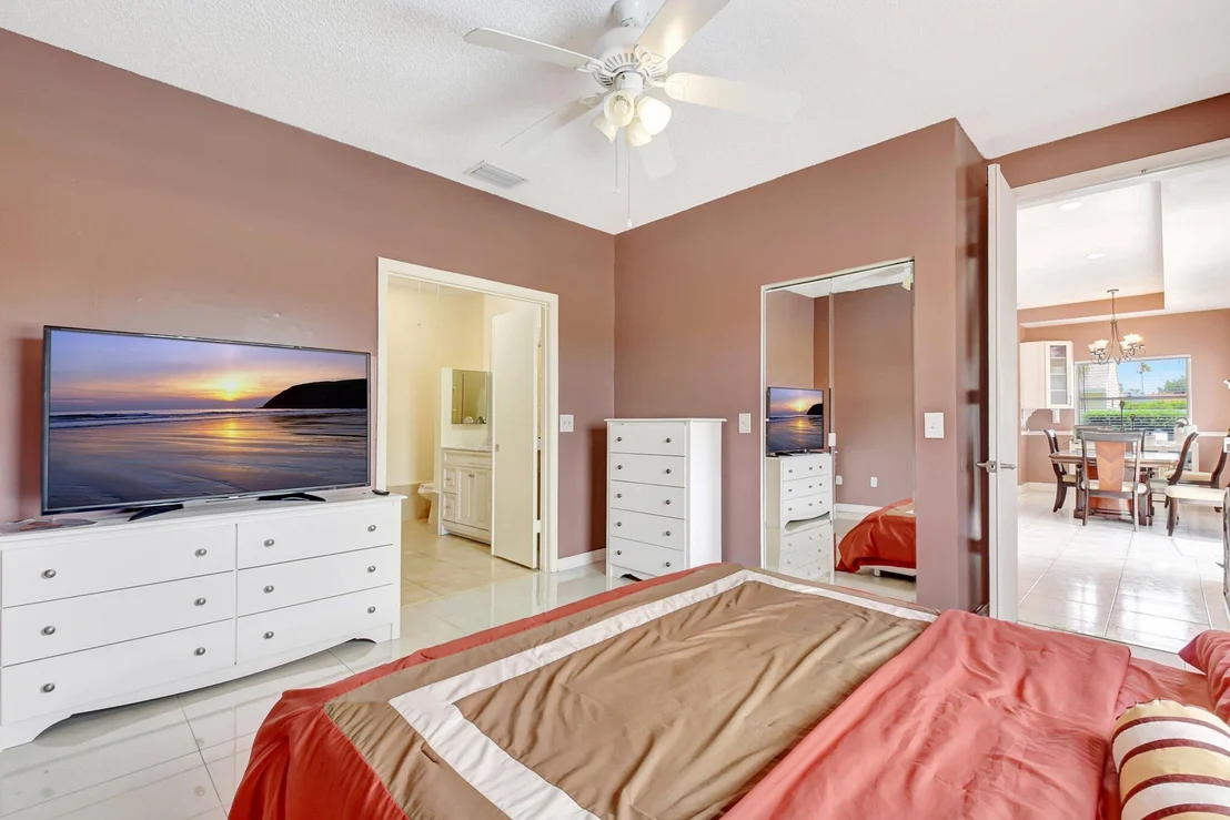 Photo of 8687 Spring Valley Drive