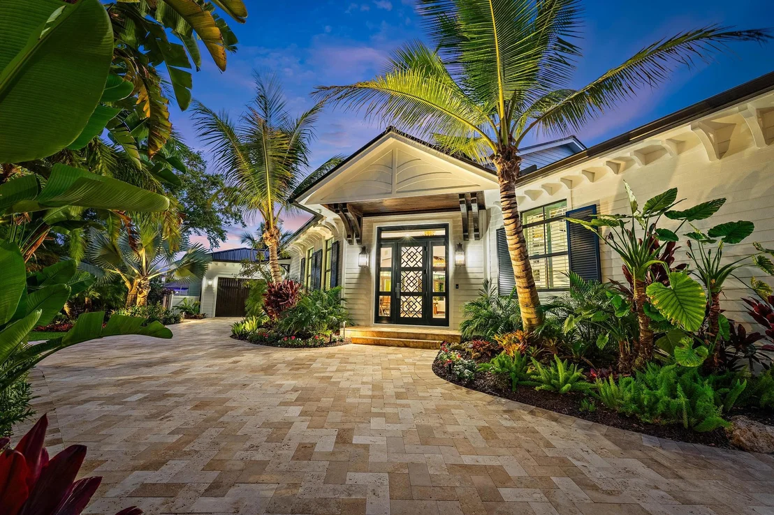 Photo of 942 Pompano Drive