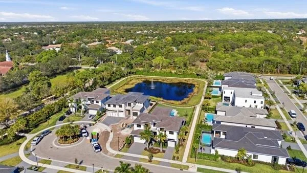 Photo of 18417 Symphony Court