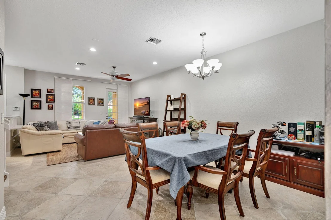 Photo of 135 Midleton Way
