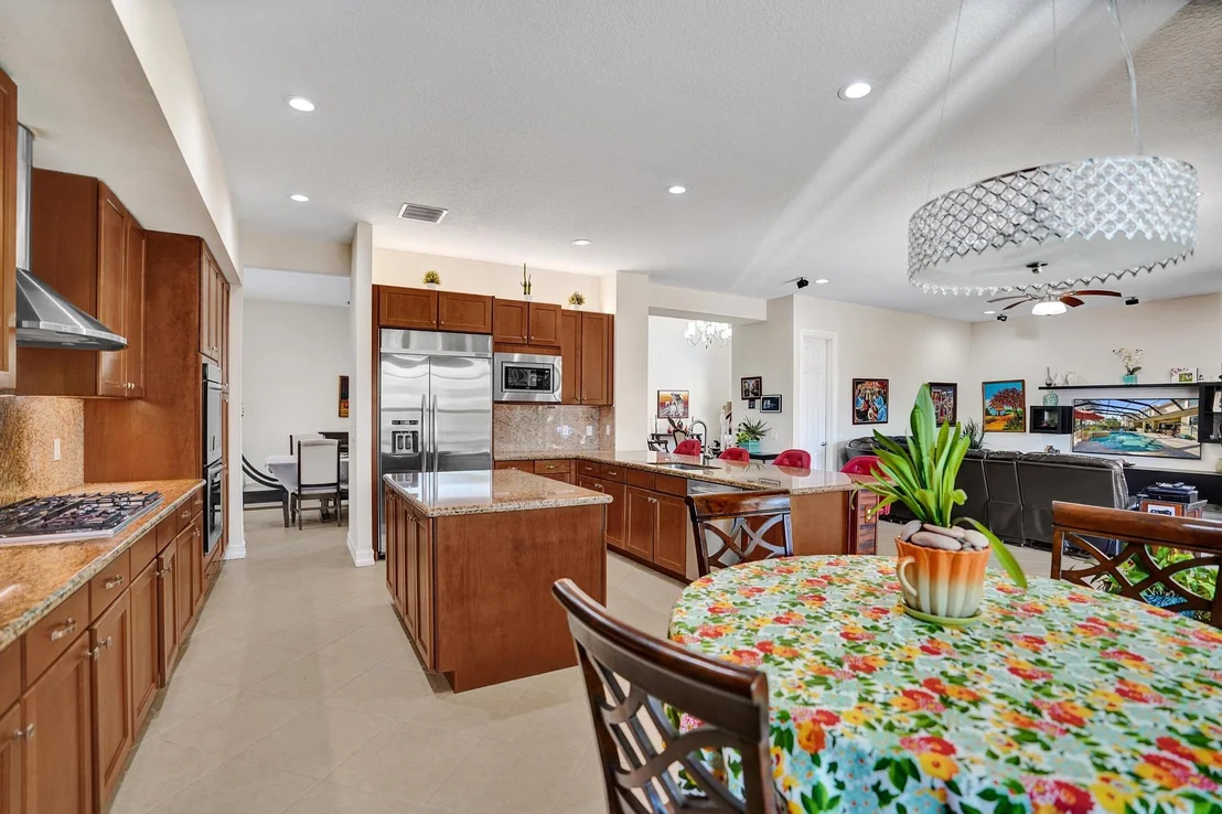 Photo of 16610 Gateway Bridge Drive