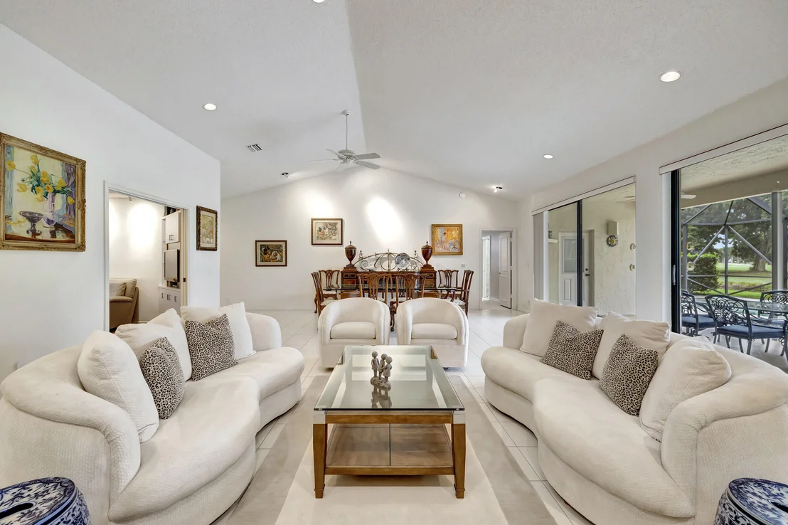 Photo of 10134 Canoe Brook Circle